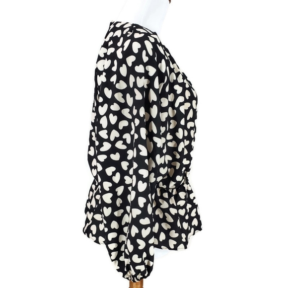 Ann Taylor Cinched Waist Heart Black/Cream Blouse Size M Free Wristlet - Picture 5 of 10